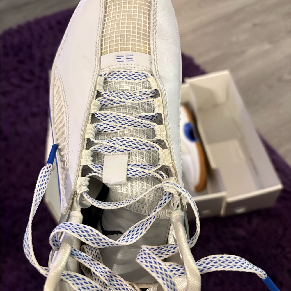 Air Jordan White and Blue Sneakers - Picture 4 of 6